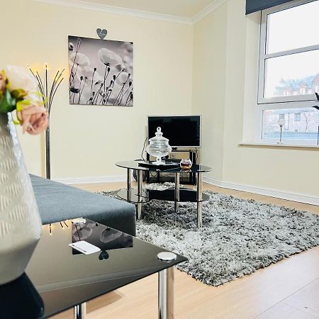 Peaceful 2 Bedroom Flat With Free Parking Edimburgo Exterior foto